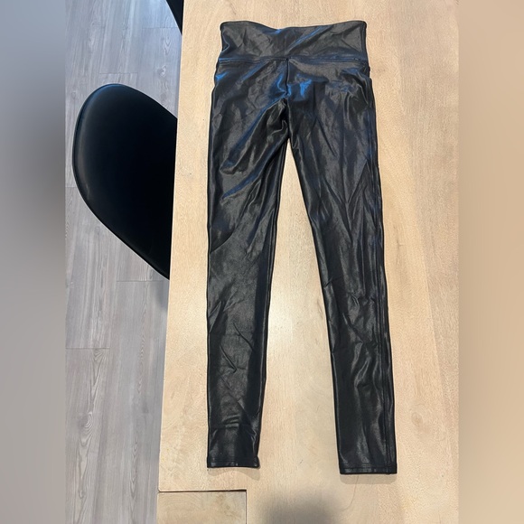 Spanx Faux Leather Leggings - Picture 2 of 5